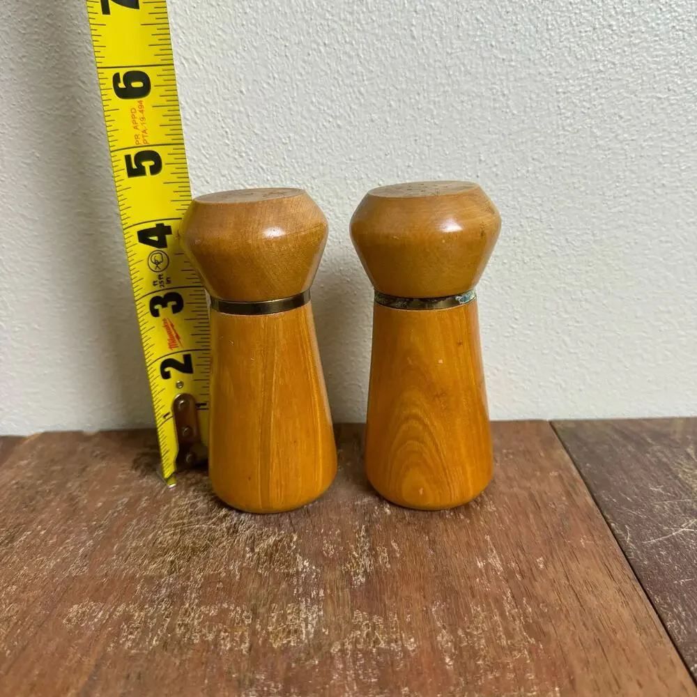 MCM Wood Salt Pepper Shakers Woodpecker Woodware Japan Atomic Mid Century Modern